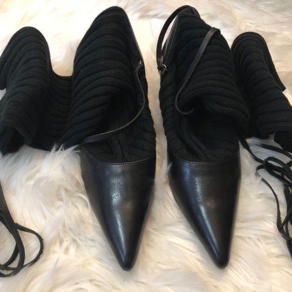 Burberry Heels - Picture 4 of 7